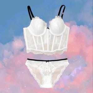 VICTORIA SECRET coconut cream lace bustier panty set